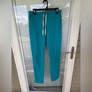 Women's teal figs